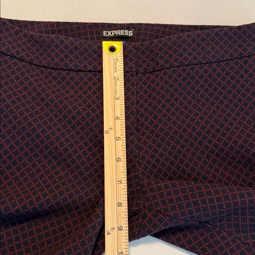Express Women's Columnist Mid Rise Ankle Pant Navy Berry Diamond Pattern Size 6 - Picture 5 of 14